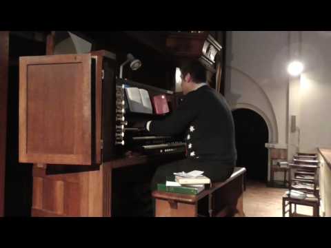 Draw nigh and take - St Ignatius Catholic Church, Stamford Hill, London (Compton organ)