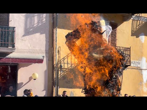 Rogo del ciciu del Dusu al Carnevale di Caraglio