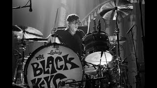 Little Black Submarines - The Black Keys con testo e traduzione