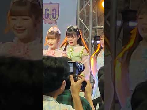 MANOW THE GLASS GIRLS 🍋💛💚 - SummerChuuChuuParadise @TheJourneyConcert - 18062023 [FAMCAMbyEARTHTEN]