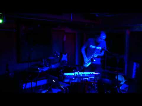 Crewdson - Full Force Shuffle - live