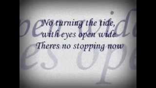 Hannah - Straight into love (lyrics)