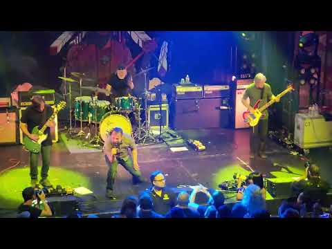 CLUTCH - 10/5/22 The Regent Theater, Los Angeles, Ca USA