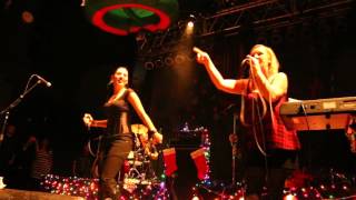 Tsunami Bomb - Irish Boys!