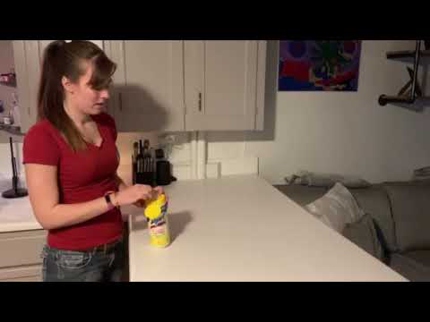 Cleaning the Counter Top w Clorox Wipe