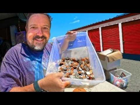 CASH MONEY FOUND inside one dollar storage unit!