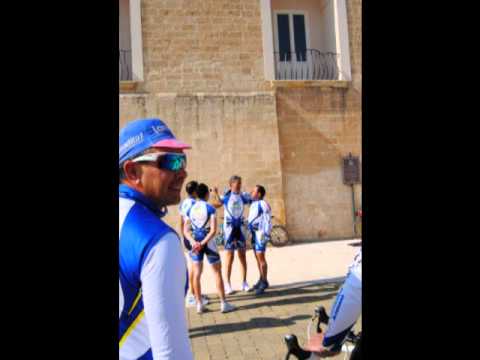 FOTO CICLISTICA ARNESANO 2011.wmv