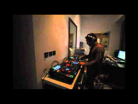 DJ Kenobi / Pioneer DJ-ME Digital DJ Championships 2011 Routine