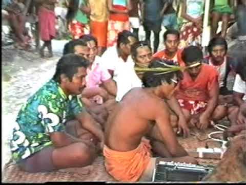 Kiribati Ngkoa_Ititinangmainiku choir