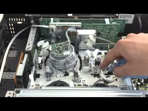 Einen Videorecorder von Hand reinigen