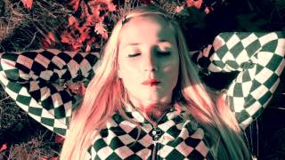 2016 Hemeldive Indigo skies