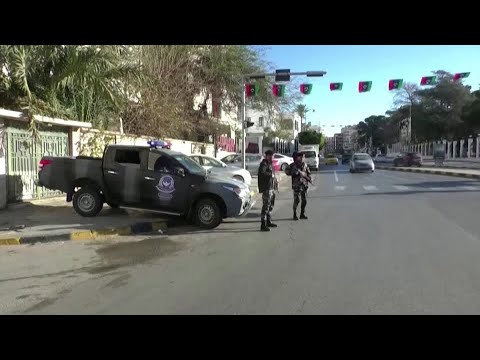 リビアの大臣が「暗殺未遂」から逃れる (Libyan minister escapes 'assassination attempt')