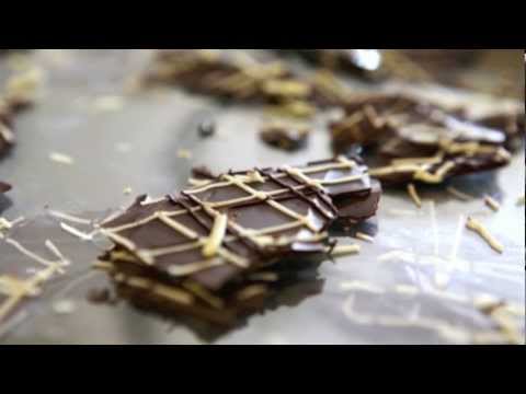 How to make chocolate bark(for garnish)