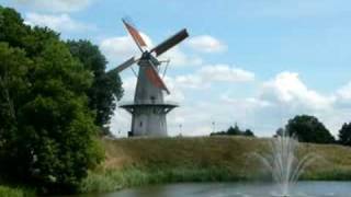 preview picture of video 'Working mill in Woudrichem'