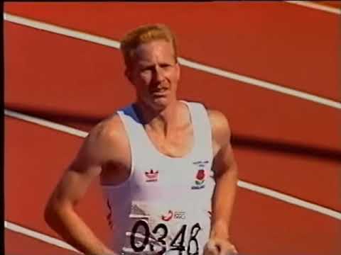 Peter  Elliott vs  Sir John Walker - 1500m  Final,  Commonwealth  Games, Auckland  NZ 1990