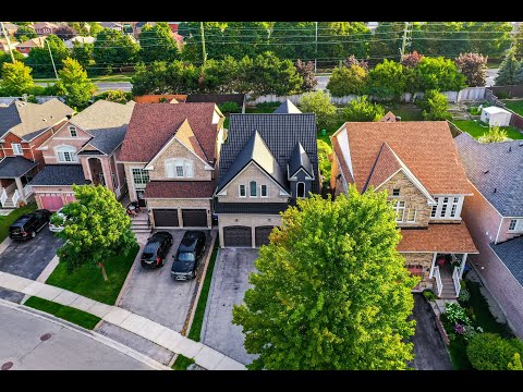 12 Trailside Walk, Brampton Home for Sale - Real Estate Properties for Sale