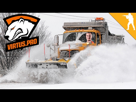 VIRTUS PLOW DESTROYS ASTRALIS, WEATHERMAN, INSANE CLUTCHES (Best of CSGO Pro Matches)