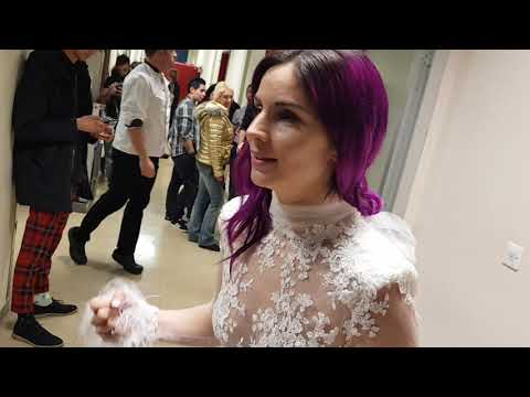 Ogorčena Lea Sirk po Emi 2019: Ko jih jebe!