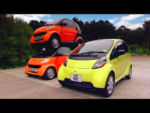 Double Decker Smart Car vs Mitsubishi i