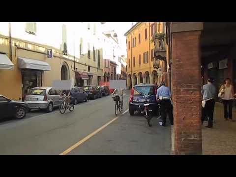 Bologna: Biciclette in contromano