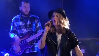 Angel From Montgomery Live at De Bosuil