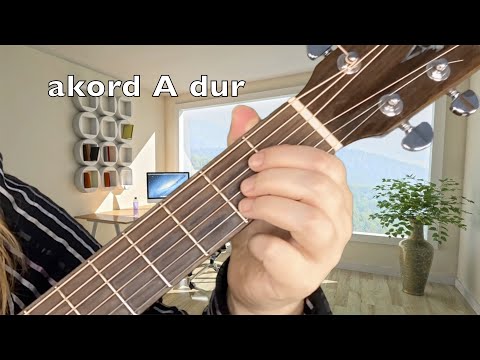 Akord A pro velké prsty - lekce kytary pro začátečníky
