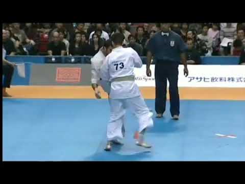 Alejandro Navarro vs Yuji Kogure The 9th Word Open Karate Tournament 2007 Karate kyokushin