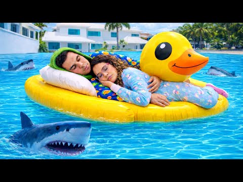 We spent the night in the haunted places of the new mansion! *Very scared*