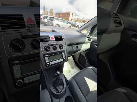 фото volkswagen touran i рестайлинг 0