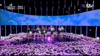 Girls Generation - Wait A Minute - LIVE