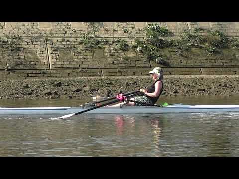 sculling courses at Tideway Scullers School