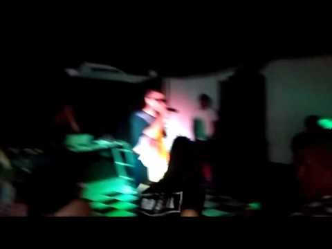 Tinho WT Vidro Fume Ao Vivo 🎤🎵🎶 ( Mc Lilla ) Rasta Vip 26/08/16