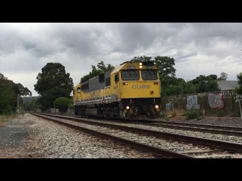 DMY1 passing Millswood 04/12/2016