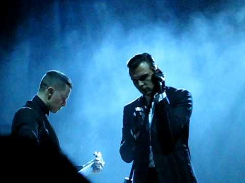 Hurts - Affair Live (Kiev 20 oct 2011)