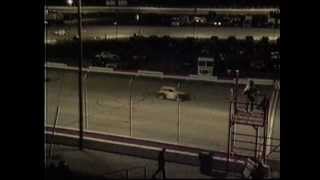 preview picture of video 'Tri City Motor Speedway  September 4, 2003'