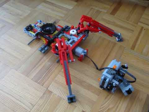 Lego 42097 with fully automatic outriggers (prototype)