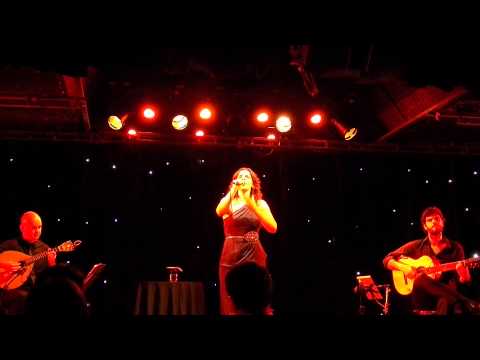 Cancao do vento e da terra, Carla Pires en Buenos Aires, 11/ 6/ 14.