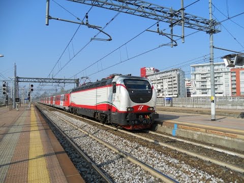 E.402B-175 "Frecciabianca" + CARROZZE "Thellō"  TRANSITO STAZIONE DI MILANO ROGOREDO