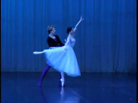 Natalia Osipova - Giselle Adagio (Pas de Deux with Semyon Chudin)