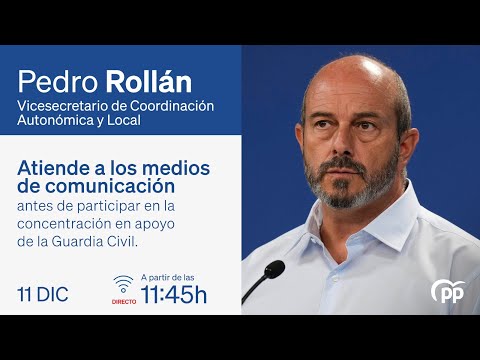 Pedro Rollán atiende a los medios de comunicación.