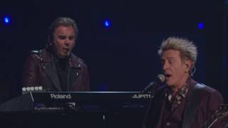2017 Rock Hall Inductees Journey Perform &quot;Separate Ways&quot;