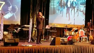 MASSIMO FERRARI CANTA CHE SENSAZIONE ALL' Italo Swiss Silvester Spektakel Hotel Mövenpick Zürich