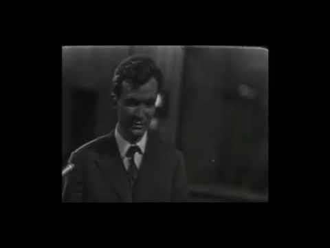 Ricet Barrier , "Le crieur de journaux"