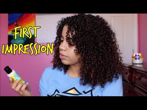 First Impression: Curls Blueberry Bliss Reparative...
