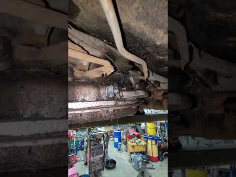 Identifying a Mopar big block 383 and 727 transmission