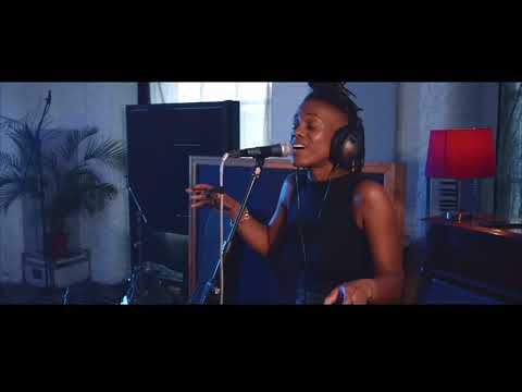 Kay Young - Suddenly (live session)
