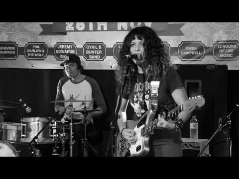 Nicole Brophy [Live] Blues Explosion gig at Beaches Hotel - HD Version