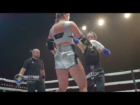 Samantha Mcharg-Whyatt vs Mariam Palaysi