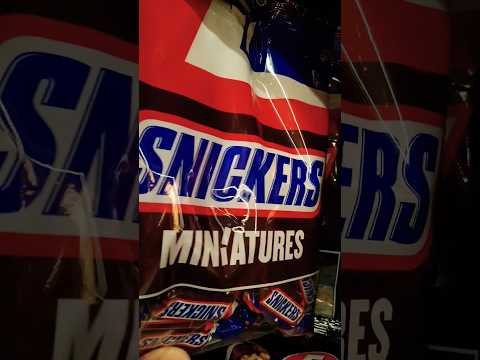 🍫🍫🍫 SNICKERS miniatures #chocolate #shorts #asmr #viral #satisfying #trending #yummy #chewy #best
