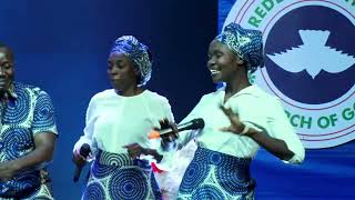 Download lagu Hausa praise by Shadrach Yakubu & RCCG Region 10 Mass Choir mp3